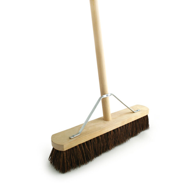 BENTLEY BRUSHES BROOM BASSINE WITH FITTED HANDLE - Image 3